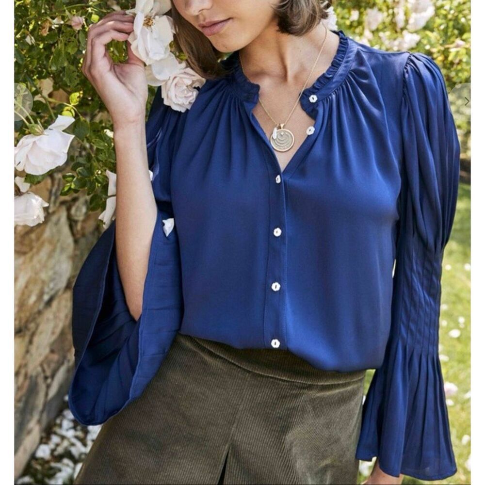 Cartolina The Thea Blouse | Navy in XL